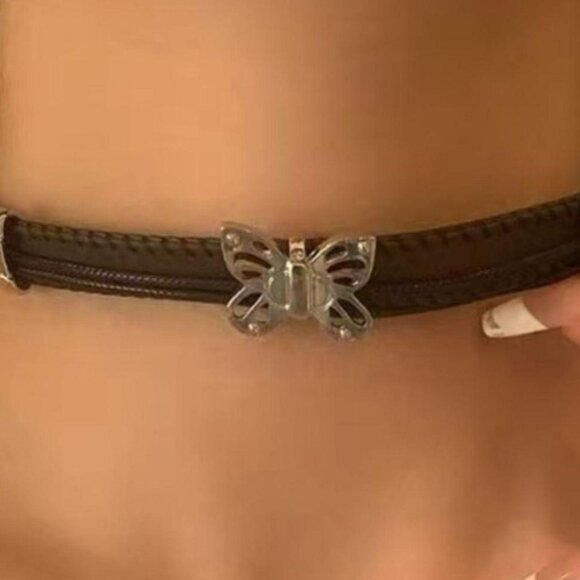 Y2K DARK ROMANCE - Picture 4 of 5